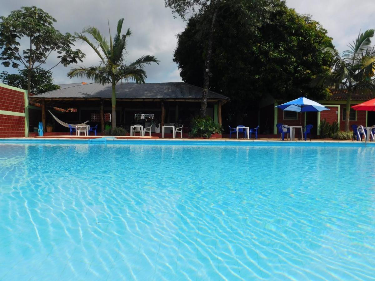 Palmas Park Hotel Y Restaurant Obligado Exterior foto